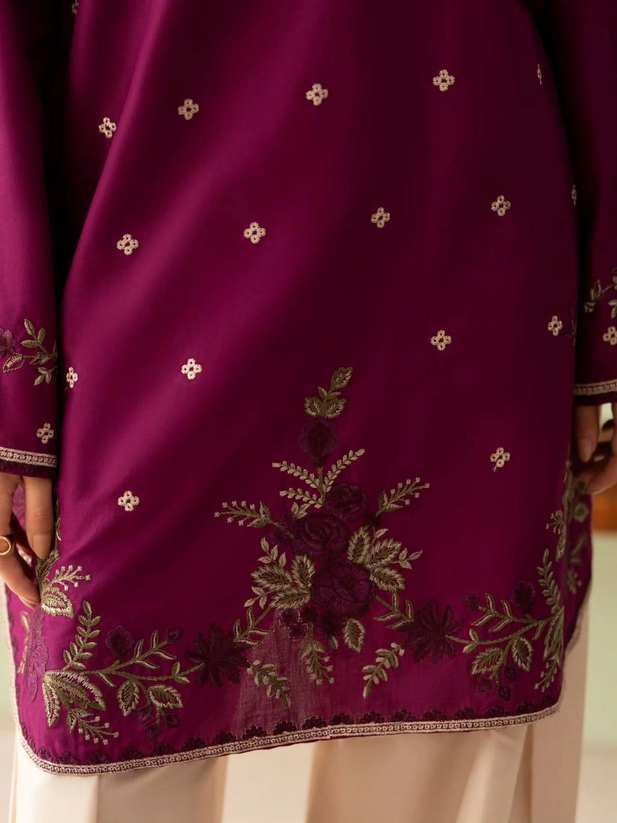 Noor 3 pc emb